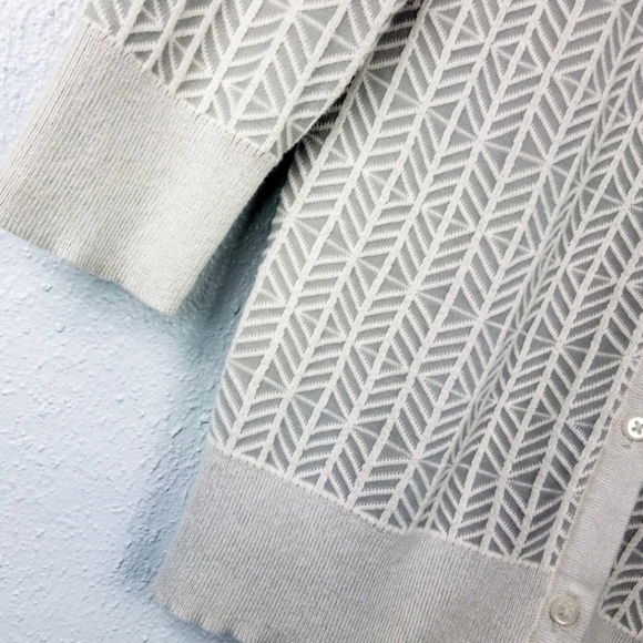 Merona Medium 3/4 sleeve Featherbone sweater cardigan - Picture 4 of 5